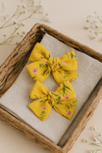Load image into Gallery viewer, Moño boutique / Sara