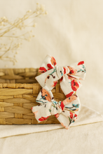 Load image into Gallery viewer, Moño boutique / Martina